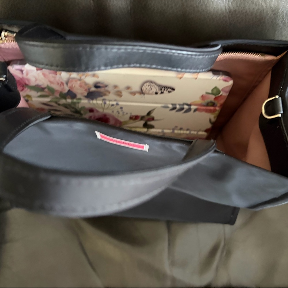 KATE SPADE Black Structured Tote Bag - Picture 7 of 7
